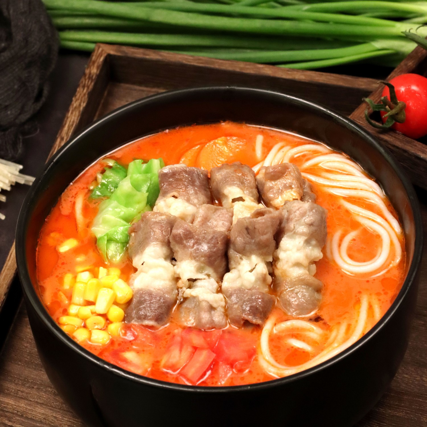 濟(jì)寧康德食品”生產(chǎn)車間是無(wú)菌化車間，整個(gè)生產(chǎn)和檢驗(yàn)都嚴(yán)格執(zhí)行《國(guó)家食品安全法》，從而保證了產(chǎn)品質(zhì)量安全、穩(wěn)定、可靠產(chǎn)品咨詢熱線：0537-3630366